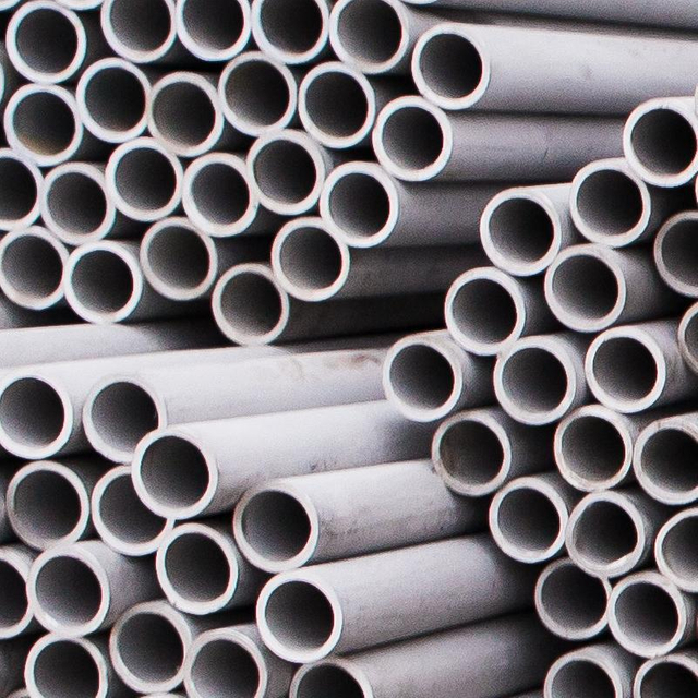 ท่อไร้รอยต่อเหล็กโลหะผสมนิกเกิลของ ASTM B622 B829 ส่งออกไปต่างประเทศ
